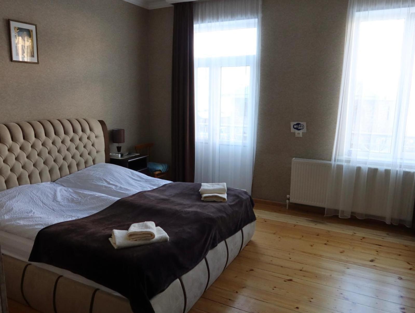Family Hotel 7 Sisters Kazbegi Exterior photo