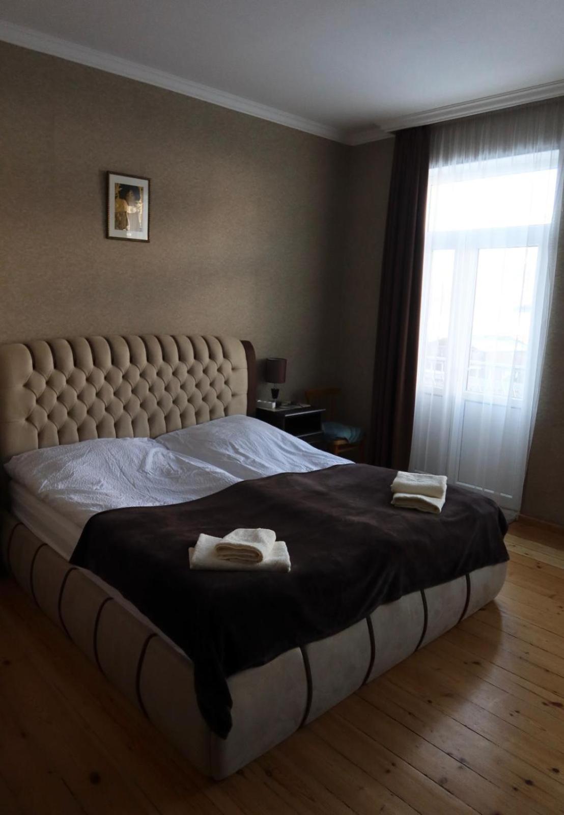 Family Hotel 7 Sisters Kazbegi Exterior photo